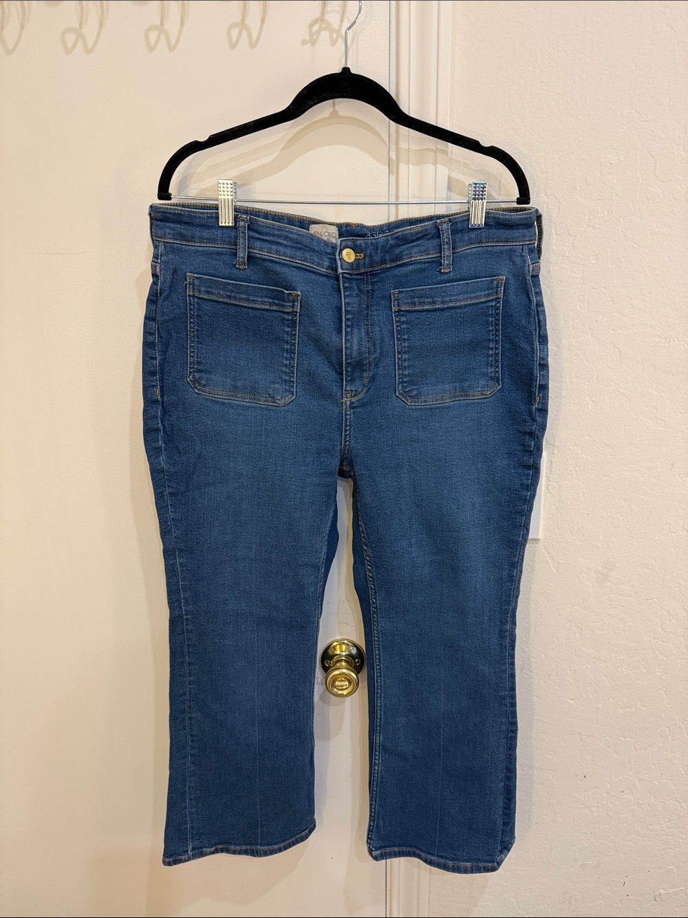 Pilcro Dark Blue Cropped Jeans with Patch Pockets